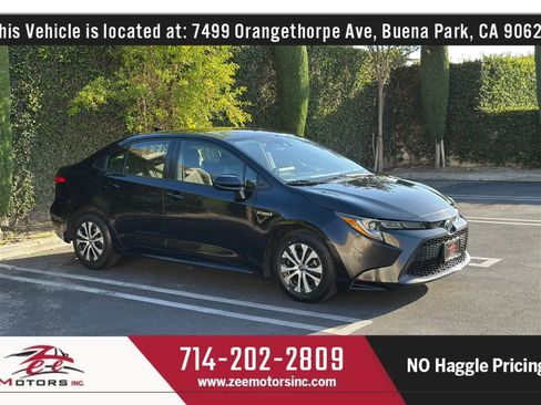 Used 2021 Toyota Corolla LE FWD image 4