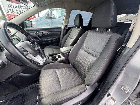 Used 2020 Nissan Rogue SV AWD/4WD image 9