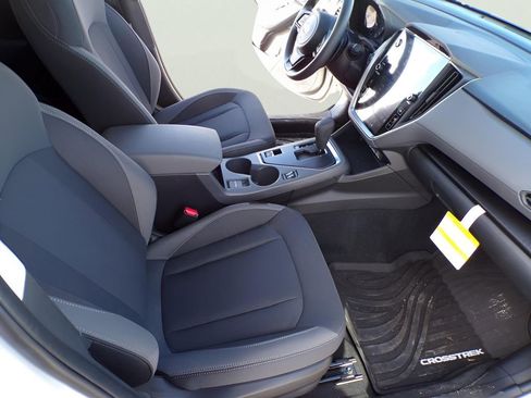 Certified 2025 Subaru Crosstrek 2.0i Premium image 24