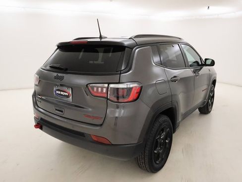 Used 2023 Jeep Compass Trailhawk image 3