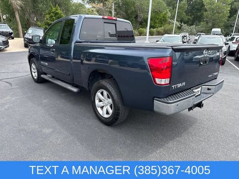 Used 2014 Nissan Titan SV w/ SV Value Truck Package AWD/4WD image 6