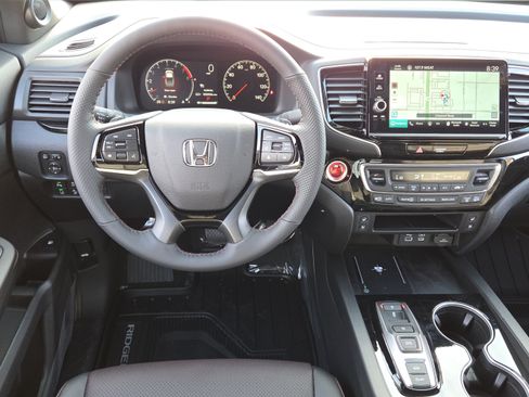New 2026 Honda Ridgeline Black Edition image 12