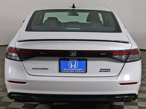 Used 2023 Honda Accord Sport image 12