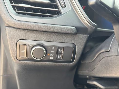 Used 2025 Ford Escape Active w/ Cold Weather Package FWD image 30