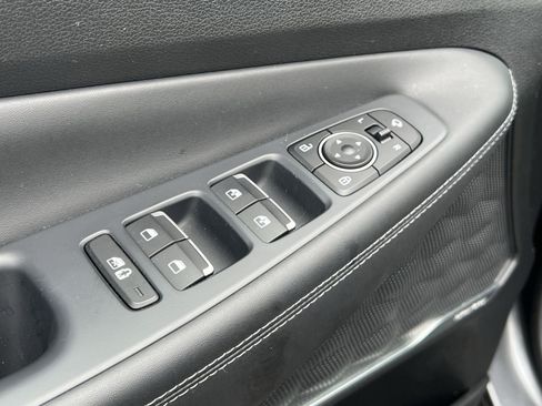 Used 2023 Hyundai Santa Fe Limited AWD/4WD image 12