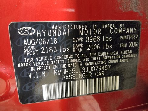 Used 2018 Hyundai Elantra GT image 33