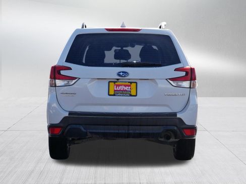 Used 2019 Subaru Forester SUV 2.5I w/ Alloy Wheel Package image 6