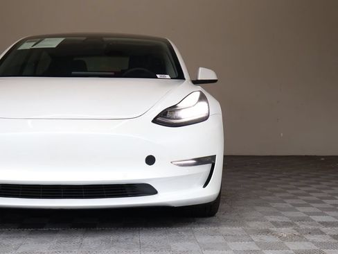 Used 2020 Tesla Model 3 Long Range AWD/4WD image 5