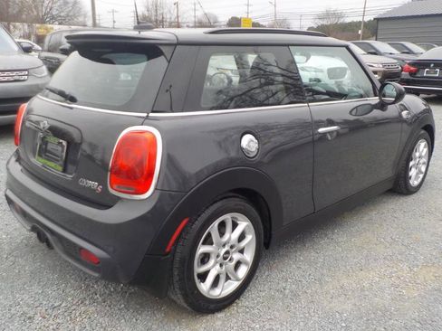 Used 2015 MINI Cooper S image 5