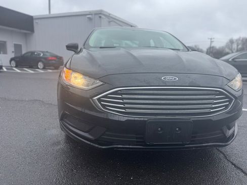 Used 2018 Ford Fusion S FWD image 11