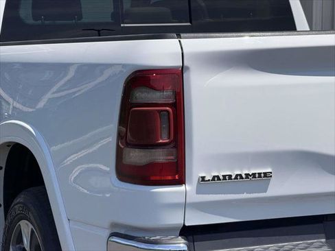 Used 2020 RAM 1500 Laramie AWD/4WD image 13