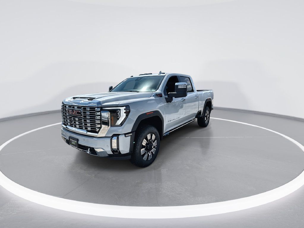 New 2026 GMC Sierra 2500 Denali w/ Denali Reserve Package AWD/4WD image 4