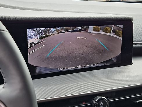 Certified 2025 Nissan Murano SV image 17