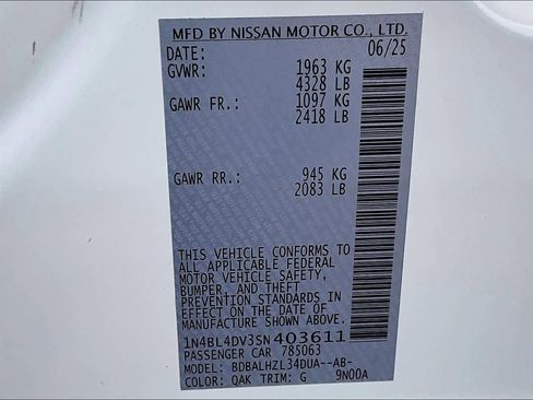 Certified 2025 Nissan Altima 2.5 SV FWD image 33