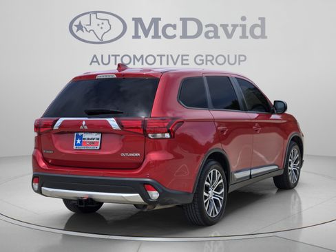 Used 2017 Mitsubishi Outlander ES FWD image 6