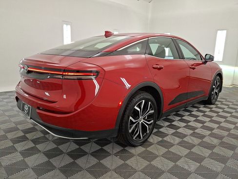 Used 2024 Toyota Crown XLE image 25