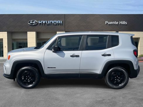 Used 2021 Jeep Renegade Sport image 3