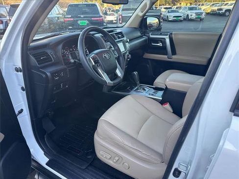 Used 2018 Toyota 4Runner SR5 image 17