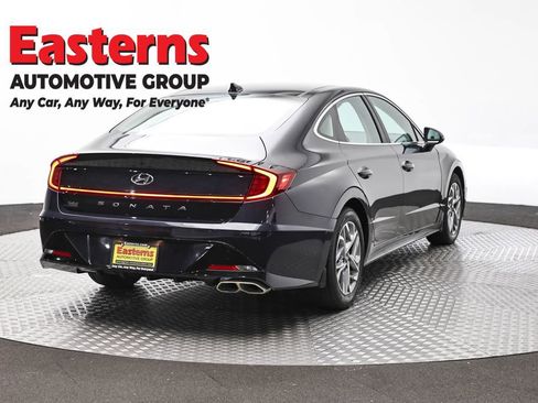 Used 2023 Hyundai Sonata SEL w/ Convenience Package FWD image 5