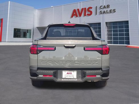 Used 2025 Hyundai Santa Cruz SEL AWD/4WD image 7