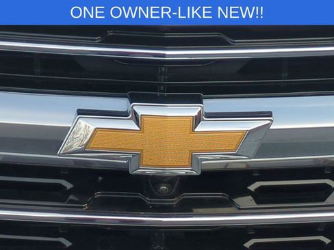 Used 2025 Chevrolet Traverse High Country image 40
