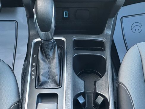 Used 2018 Ford Escape S image 15