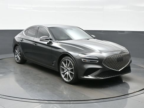Certified 2024 Genesis G70 2.5T image 8