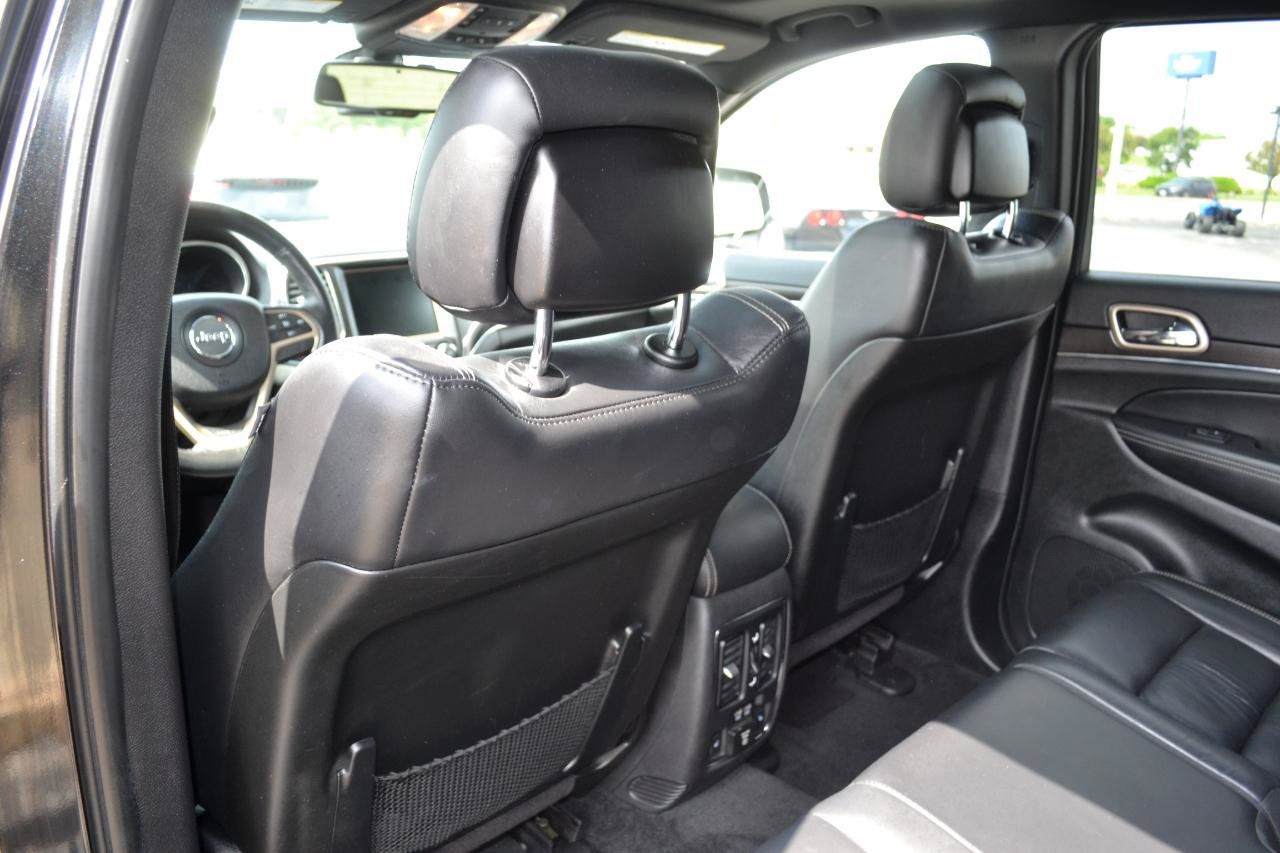 Used 2015 Jeep Grand Cherokee Limited AWD/4WD image 46