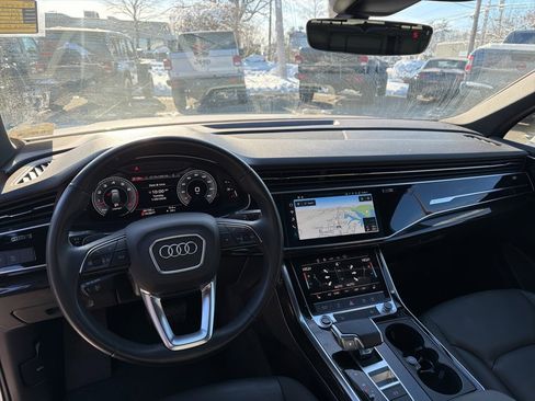 Used 2022 Audi Q7 3.0T Premium image 8