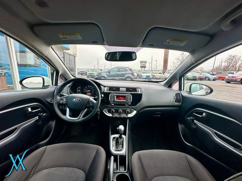 Used 2016 Kia Rio LX FWD image 31