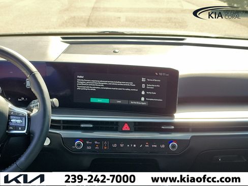 Certified 2025 Kia Sorento SX Prestige AWD/4WD image 19