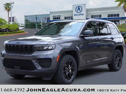 Used 2024 Jeep Grand Cherokee Altitude AWD/4WD image 1
