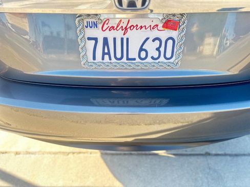 Used 2013 Honda Insight EX image 21