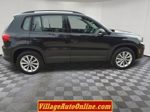 Used 2017 Volkswagen Tiguan S image 15