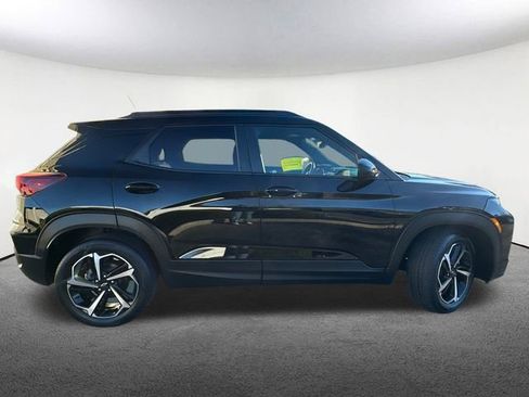 Used 2023 Chevrolet TrailBlazer RS w/ Sun and Liftgate Package image 15