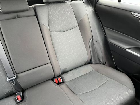 Used 2025 Toyota RAV4 XLE w/ Convenience Package image 38