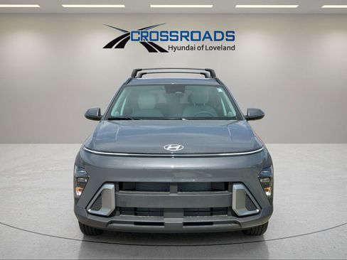 Used 2025 Hyundai Kona SEL image 2