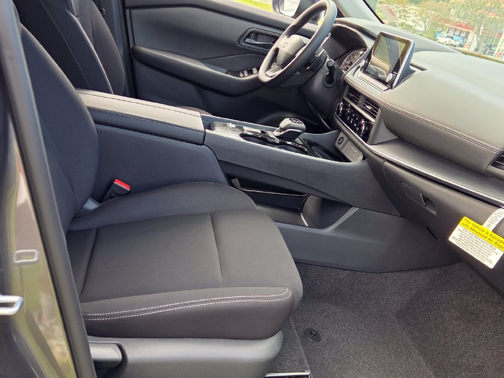 New 2027 Nissan Rogue S FWD image 16