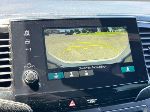 Used 2021 Honda Passport EX-L image 16