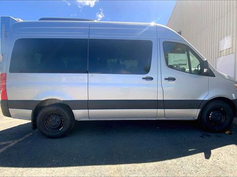 New 2025 Mercedes-Benz Sprinter 2500 image 6