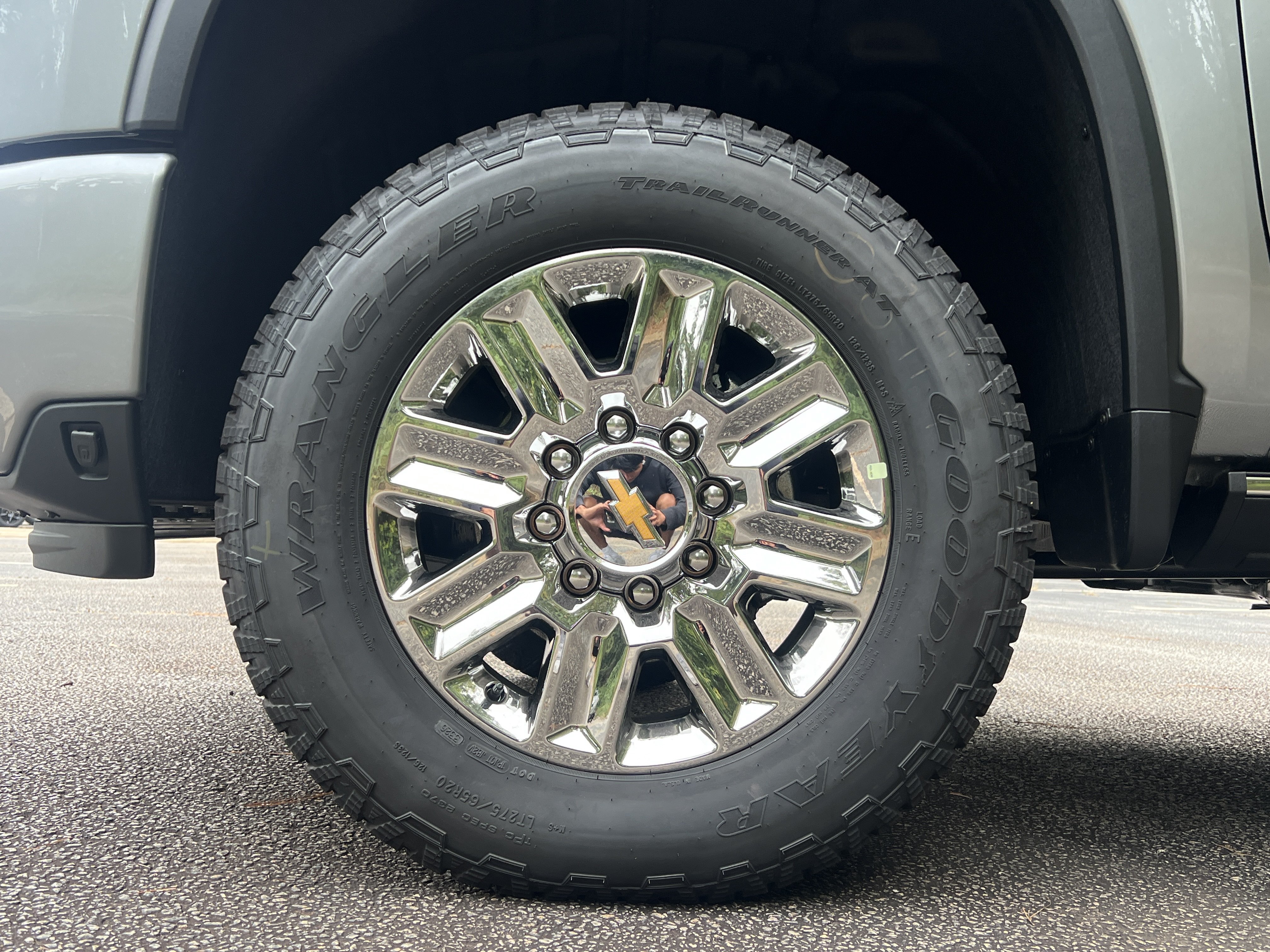 New 2026 Chevrolet Silverado 2500 High Country w/ High Country Premium Package AWD/4WD image 45