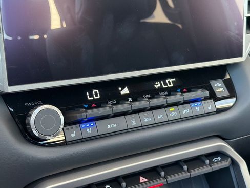 New 2026 Toyota Tundra Platinum AWD/4WD image 23
