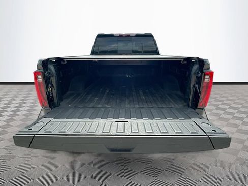 Used 2024 GMC Sierra 2500 Denali Ultimate AWD/4WD image 26