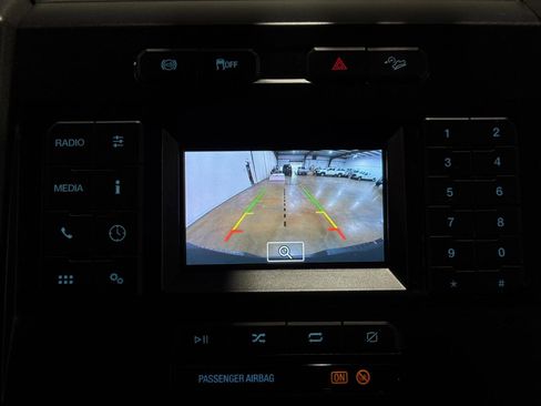 Used 2022 Ford F350 XL w/ Power Equipment Group AWD/4WD image 17