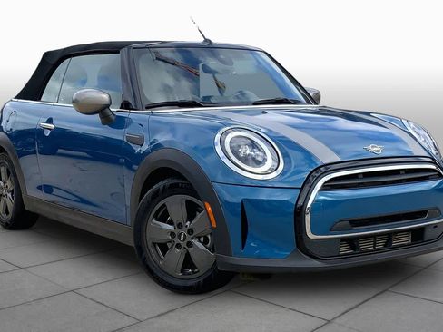 Used 2022 MINI Cooper Convertible w/ Signature Upholstery Package FWD image 3