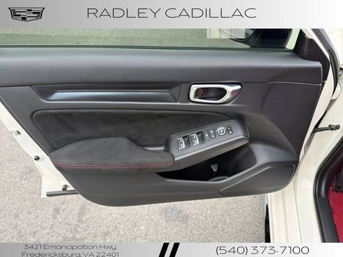 Used 2023 Honda Civic Type R image 4