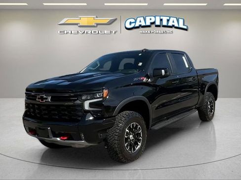 Used 2024 Chevrolet Silverado 1500 ZR2 w/ Technology Package image 3