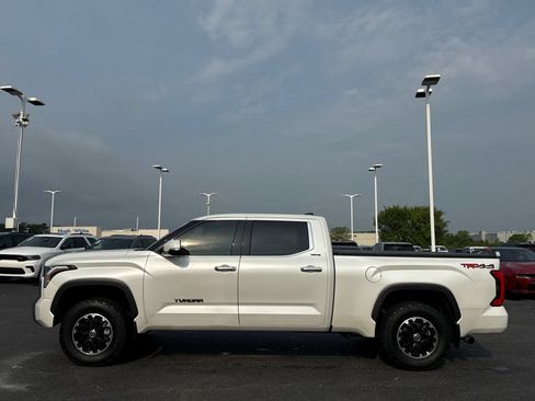 Used 2023 Toyota Tundra Limited AWD/4WD image 6