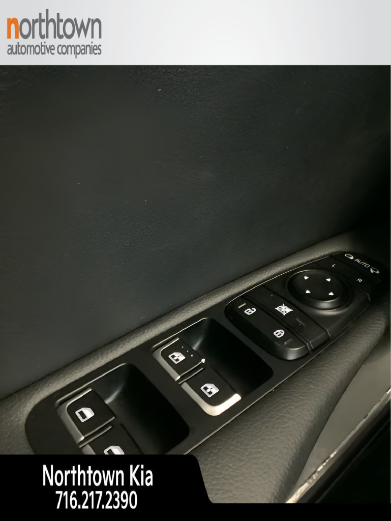 Used 2019 Kia Stinger AWD/4WD image 23