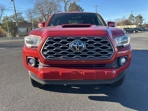 Used 2021 Toyota Tacoma TRD Sport image 7